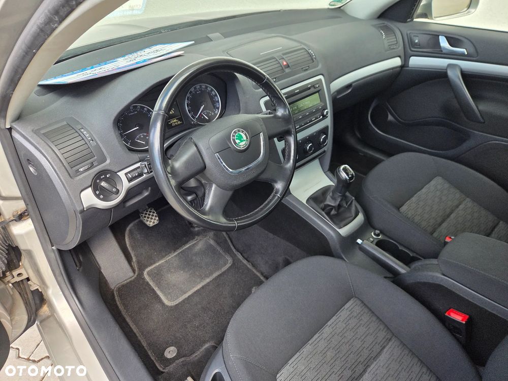 Skoda Octavia - 7