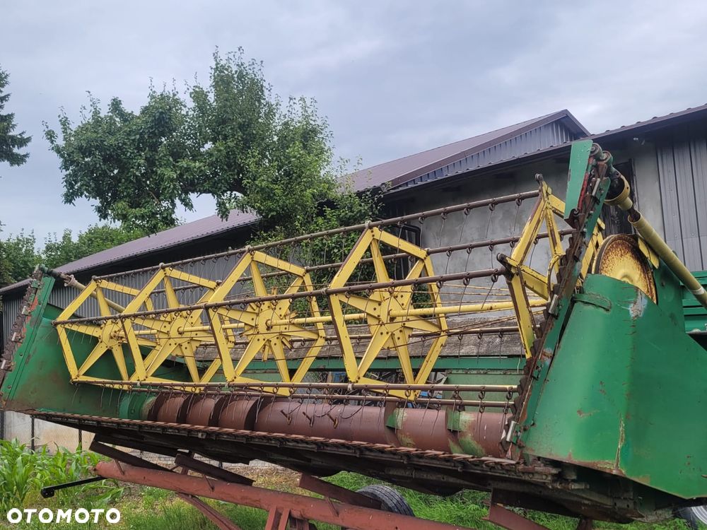 John Deere 1085 - 10