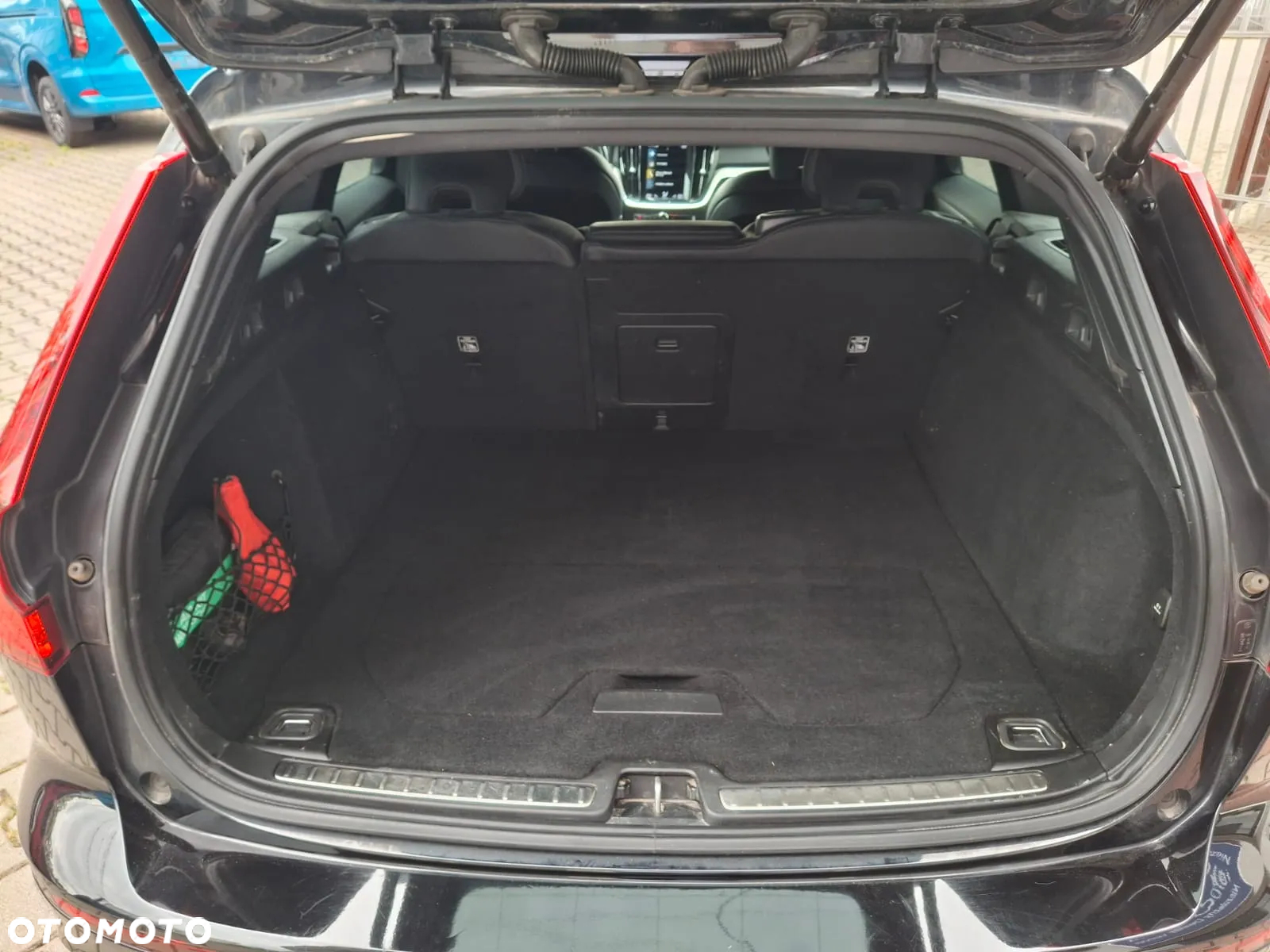 Volvo V60 B4 B Geartronic RDesign - 13
