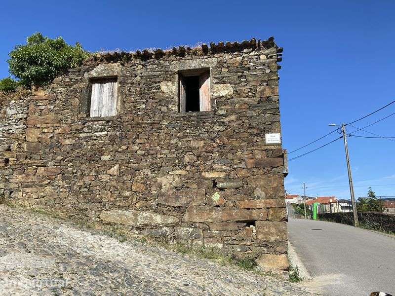 Moradia unifamiliar - Guiães - Grande imagem: 3/10