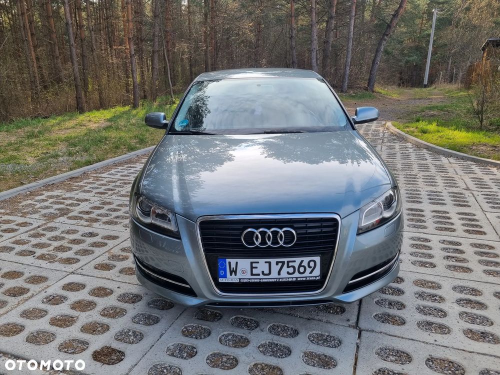 Audi A3 Sportback 2.0 TDI DPF Ambiente - 9