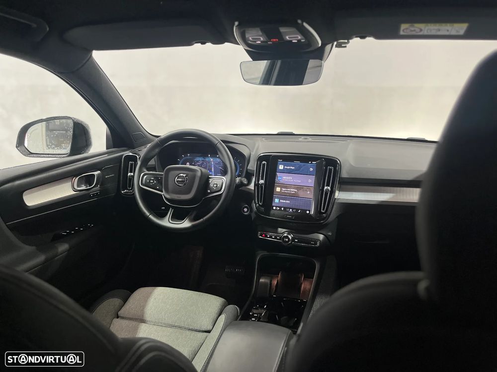 Volvo XC 40 2.0 B3 Plus Dark - 6