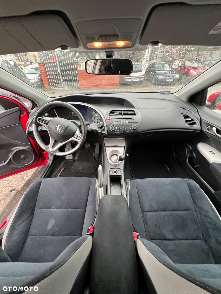 Honda Civic 1.4 Comfort - 37