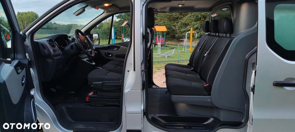 Renault TRAFIC LONG BRYGADÓWKA 6 OSÓB - 10