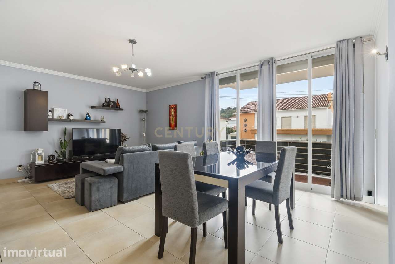 Apartamento T3 com terraço e churrasqueira – Merceana, Alenquer - Grande imagem: 3/36