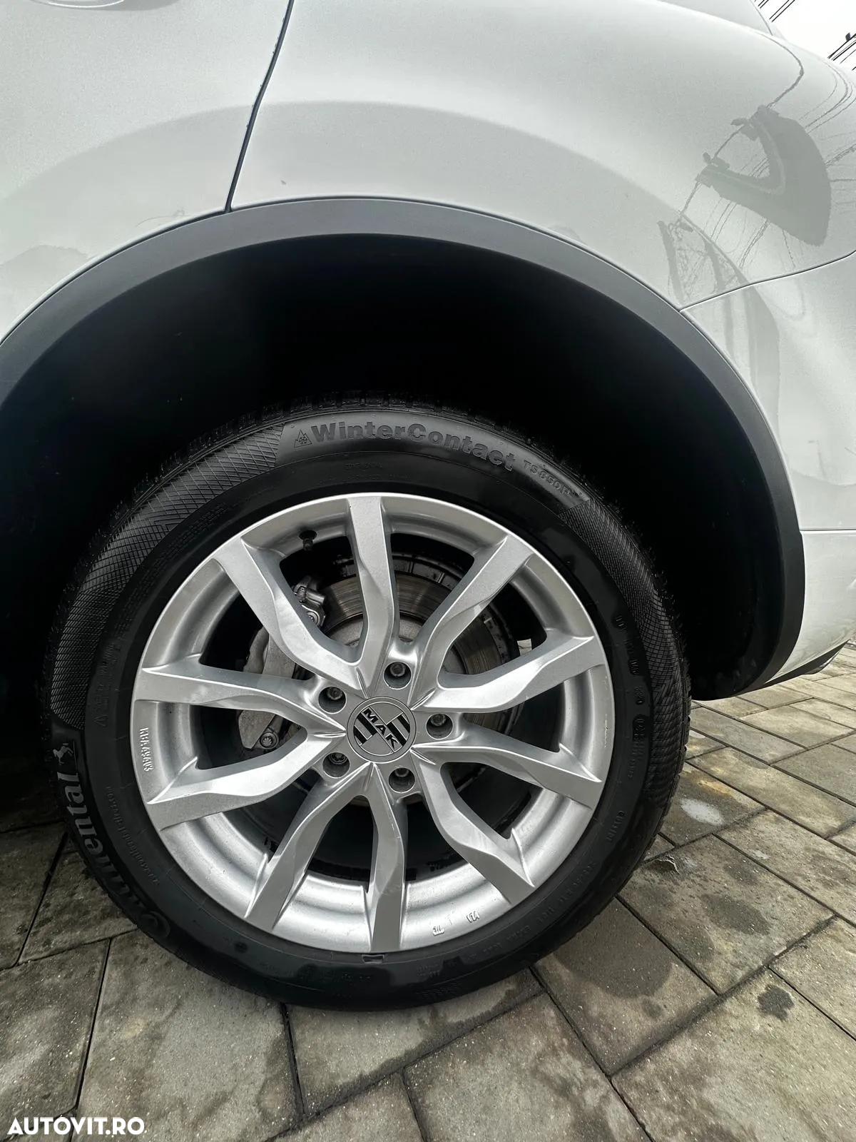 Volkswagen Touareg 3.0 V6 TDI BMT - 13