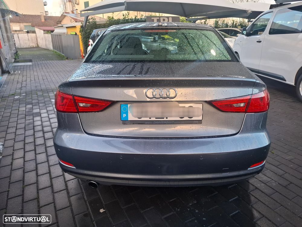 Audi A3 Limousine 1.6 TDI Sport S tronic - 14