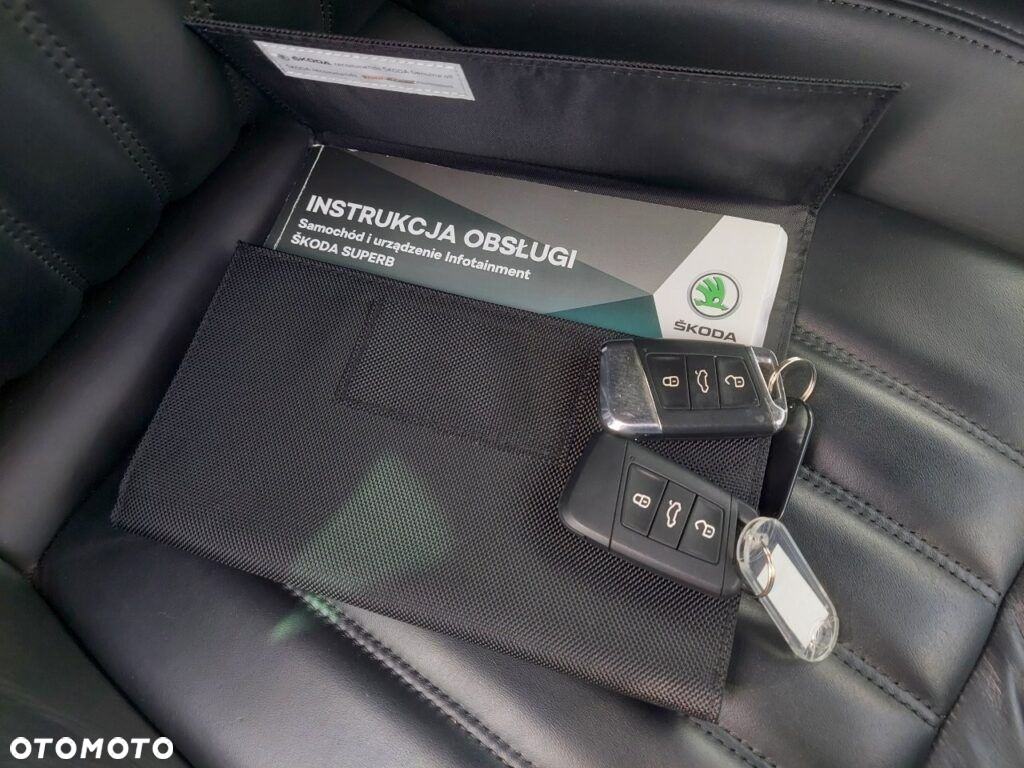Skoda Superb 2.0 TDI 4x4 Ambition DSG - 30