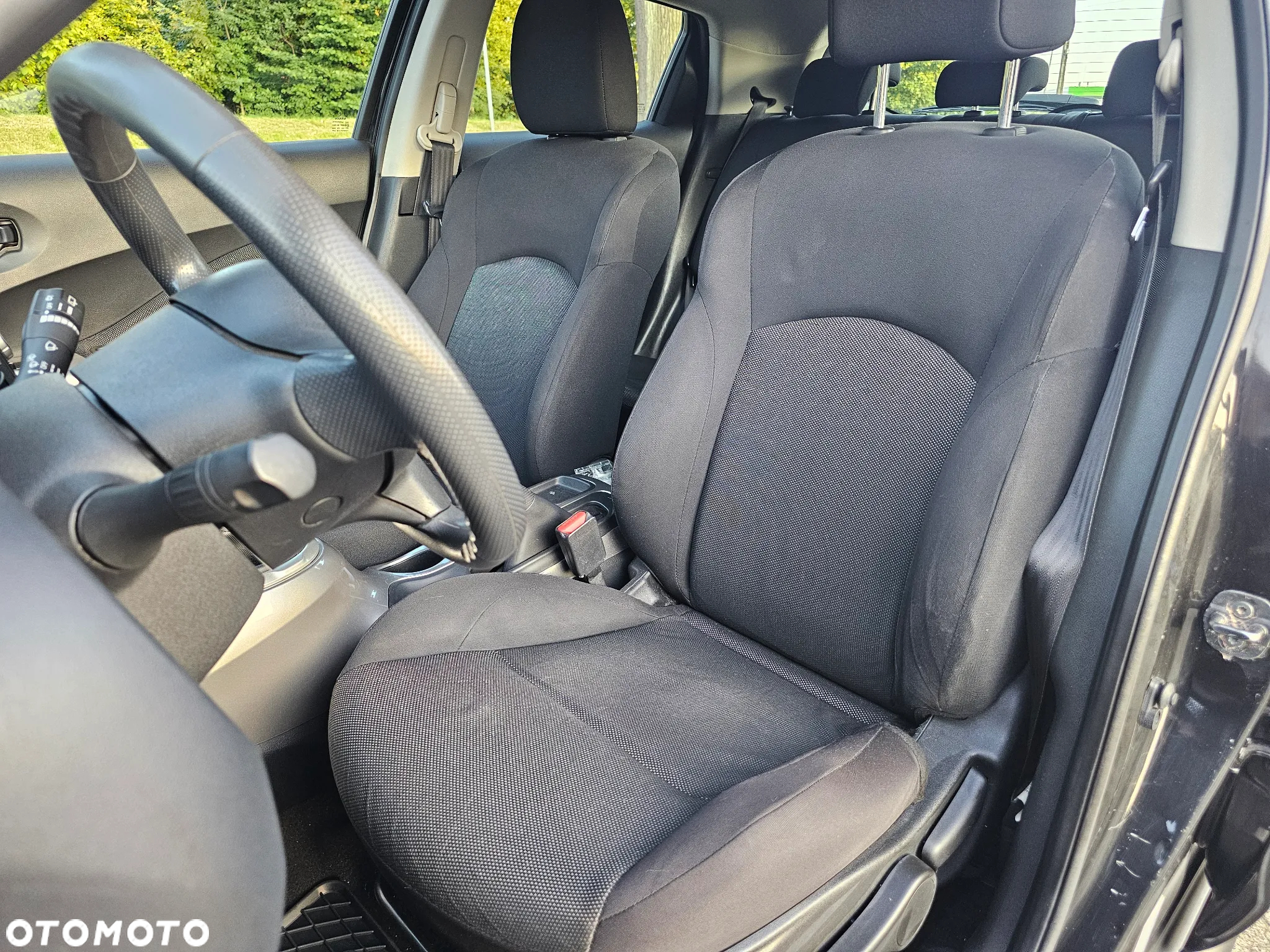 Nissan Juke 1.6 Visia - 12