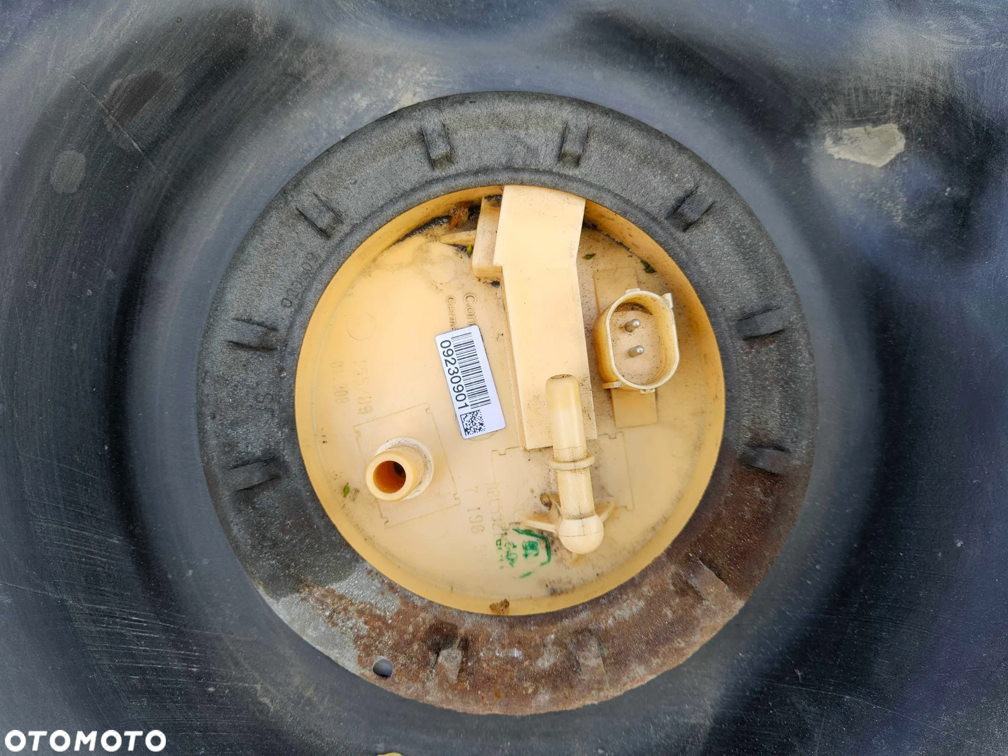 Zbiornik Paliwa Bak Wlew Pompa Pompka Plywak Diesel N47 BMW 3 E90 E91 E92 2009r - 5