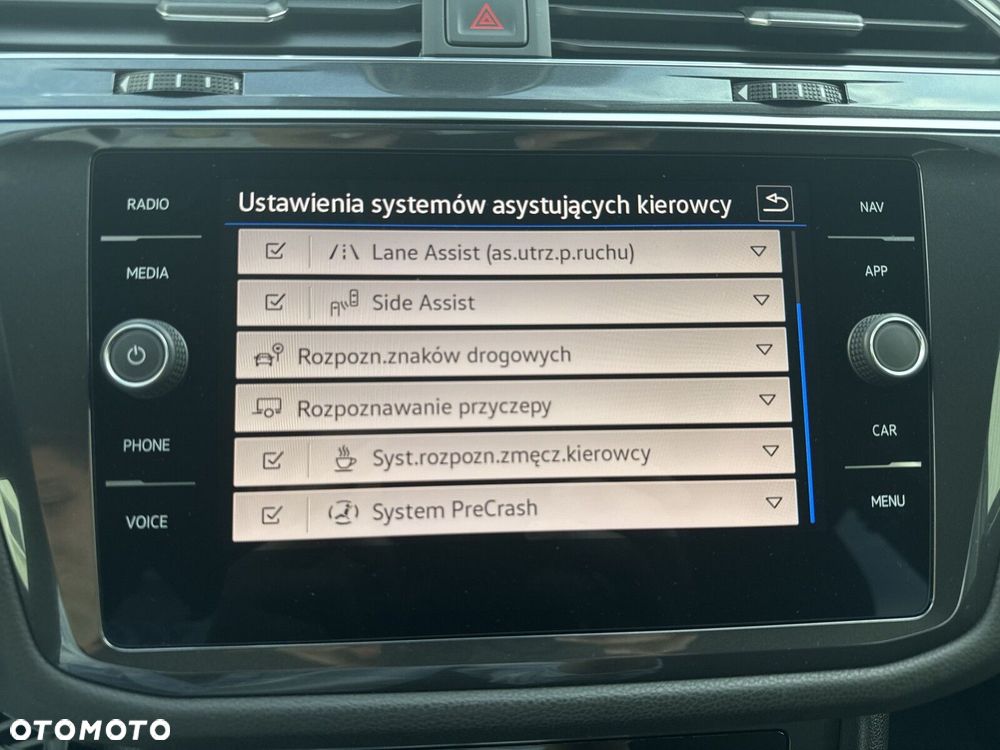 Volkswagen Tiguan Allspace 2.0 TDI 4Mot Life DSG - 26