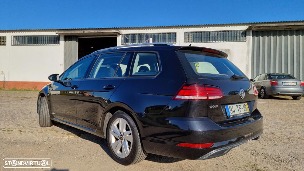 VW Golf Variant 1.6 TDi Confortline - 15