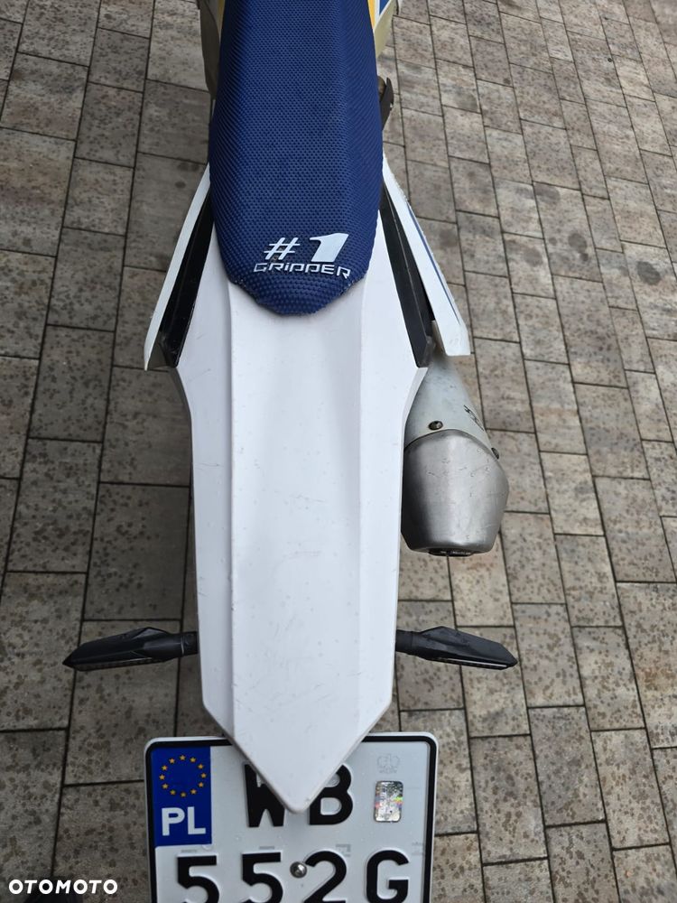 Husqvarna FE - 8