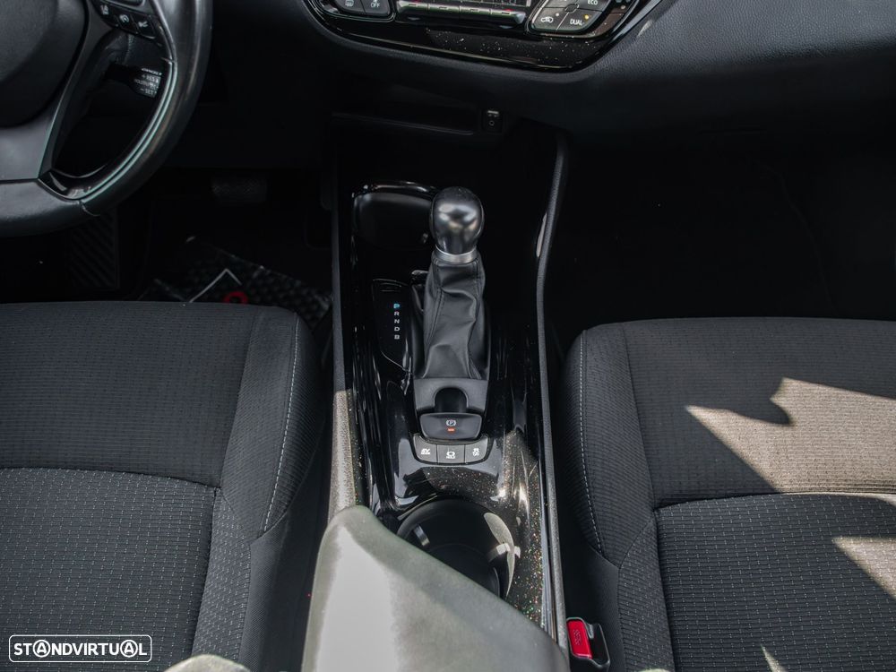Toyota C-HR 1.8 HSD Comfort+P.Style - 26