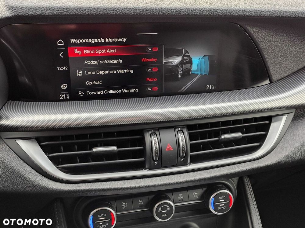 Alfa Romeo Stelvio 2.0 Turbo TI Q4 - 19