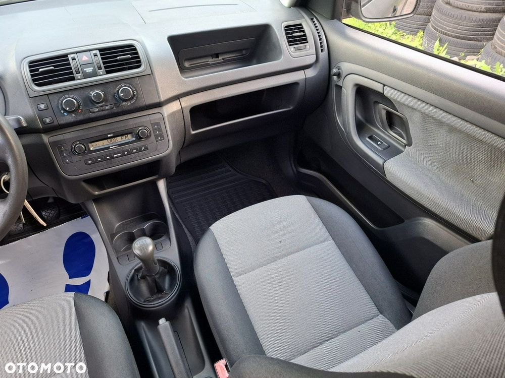 Skoda Roomster 1.2 Style PLUS EDITION - 19