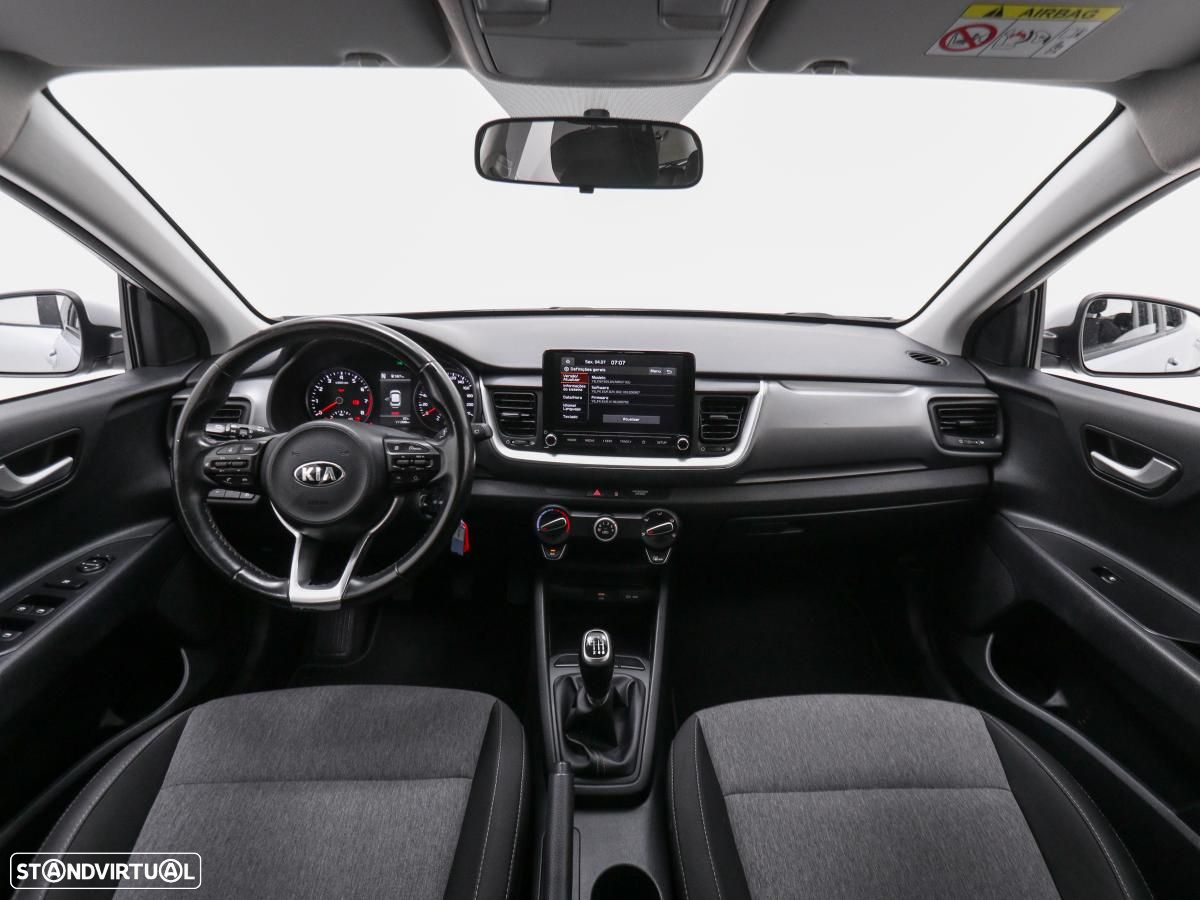Kia Stonic 1.0 T-GDI Urban - 6