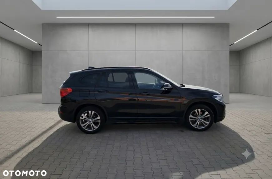 BMW X1 sDrive18d xLine - 5