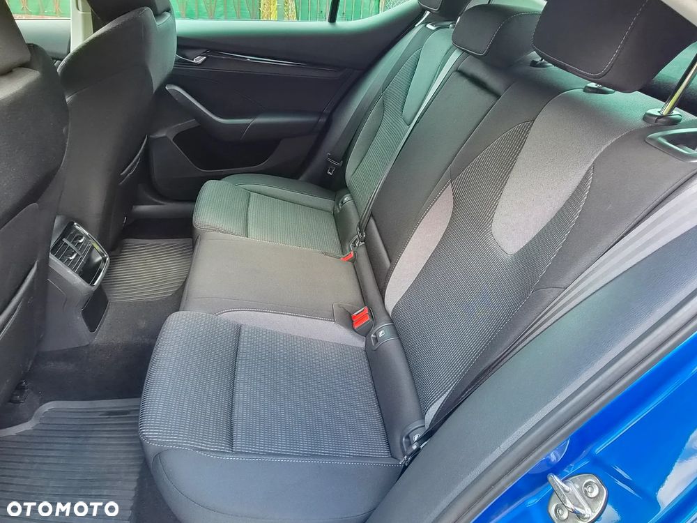 Skoda Octavia 1.5 TSI ACT Ambition - 10
