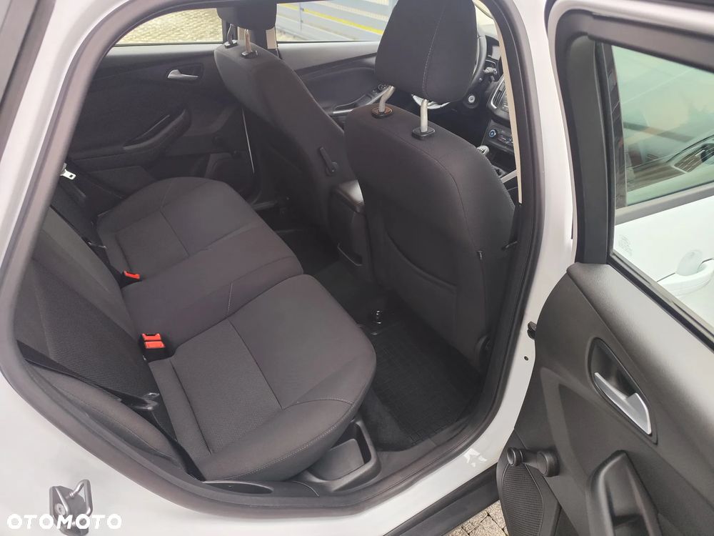 Ford Focus 1.5 TDCi DPF Start-Stopp-System Business - 15