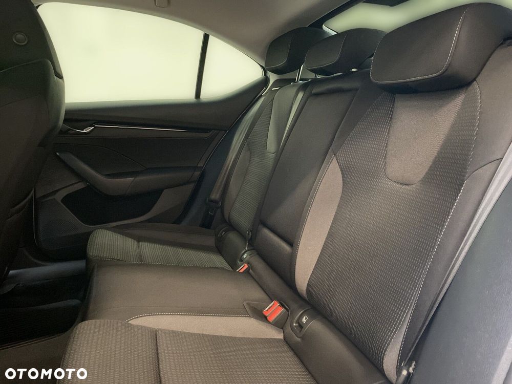 Skoda Octavia 2.0 TDI Ambition DSG - 27