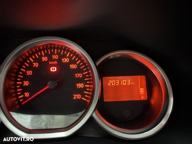 Dacia Logan - 11