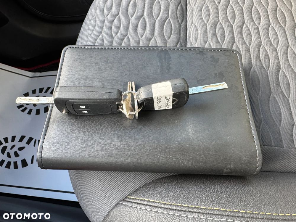 Opel Zafira 2.0 CDTI Cosmo - 32