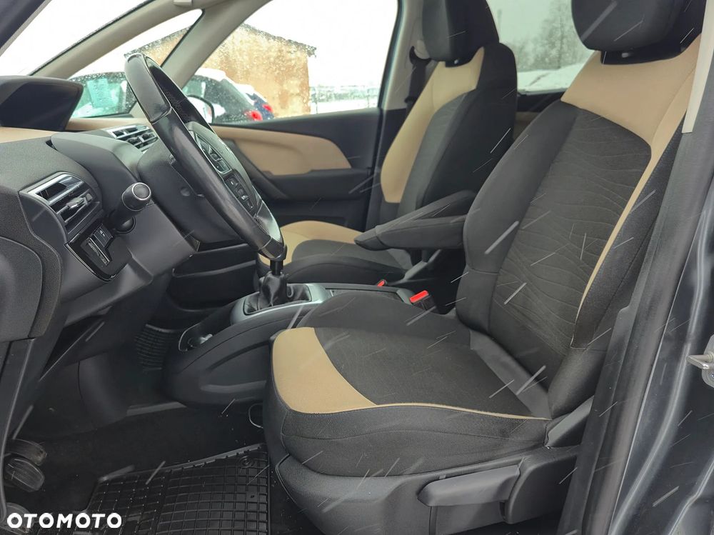Citroën C4 Picasso 1.6 e-HDi Intensive - 19