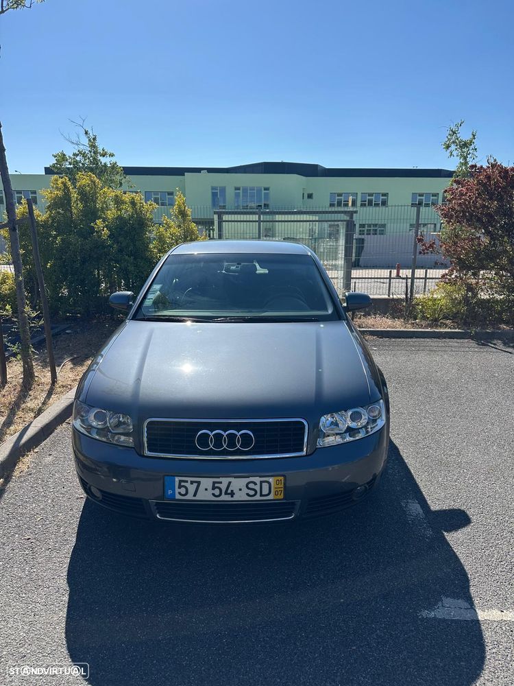 Audi A4 1.6 - 1