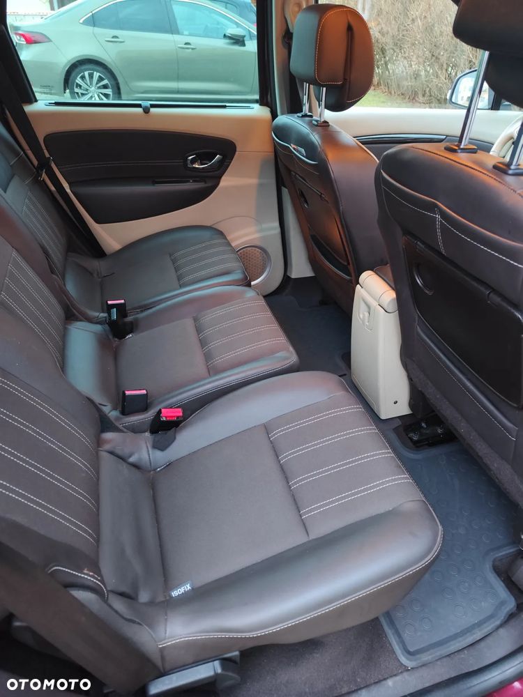 Renault Scenic 1.4 16V TCE Privilege - 8