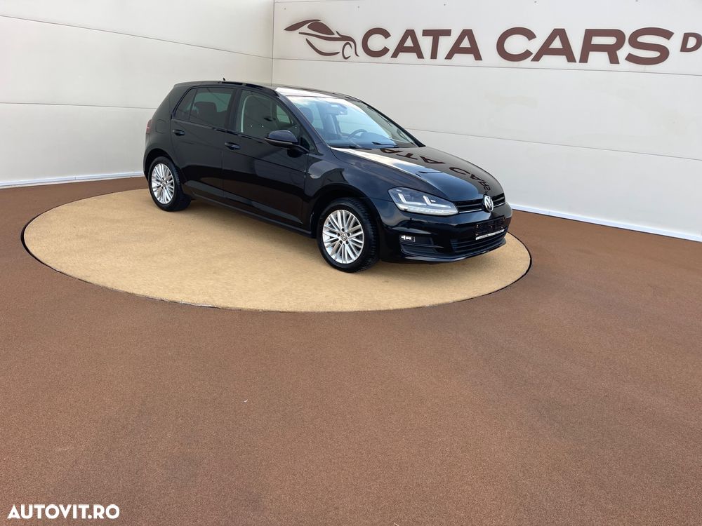 Volkswagen Golf 1.6 TDI BlueMotion Technology Cup - 19