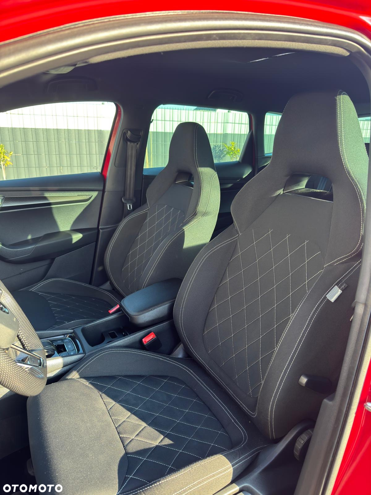 Skoda Karoq 2.0 TDI SCR 4x4 Sportline DSG - 7
