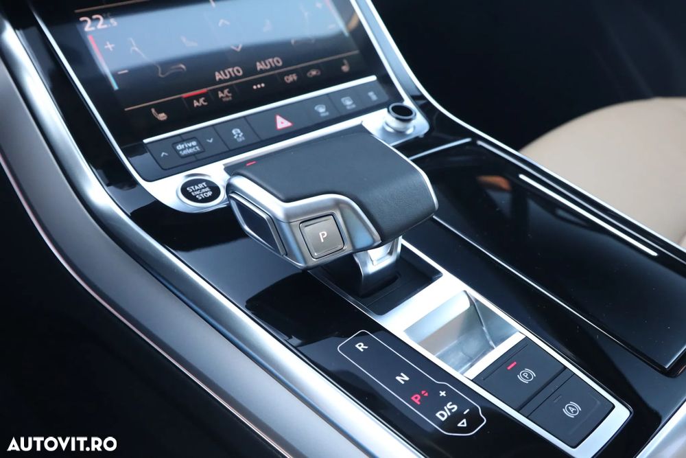 Audi Q7 3.0 55 TFSI quattro Tiptronic Basic - 24