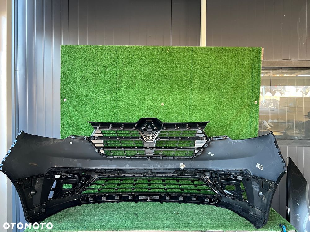 Renault Trafic IV zderzak przedni - 4