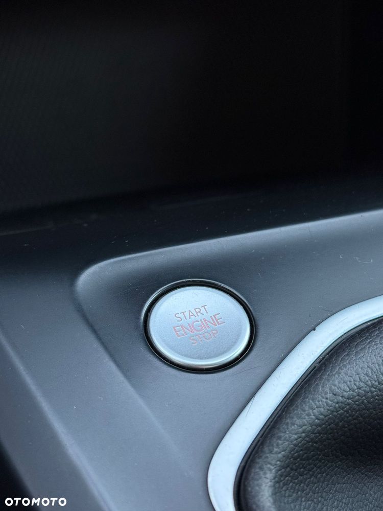 Volkswagen Golf 2.0 TDI - 22