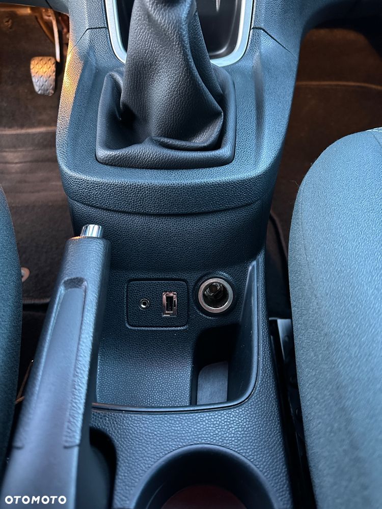 Ford Fiesta 1.25 Viva - 34