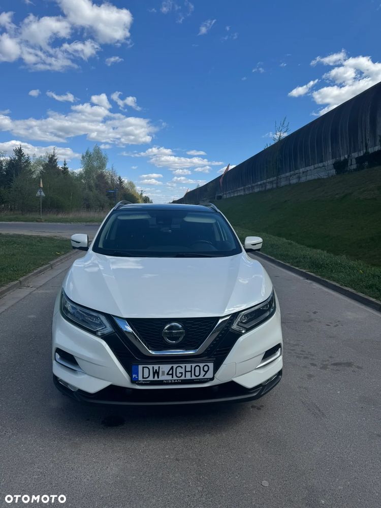 Nissan Qashqai 1.3 DIG-T N-Connecta - 2