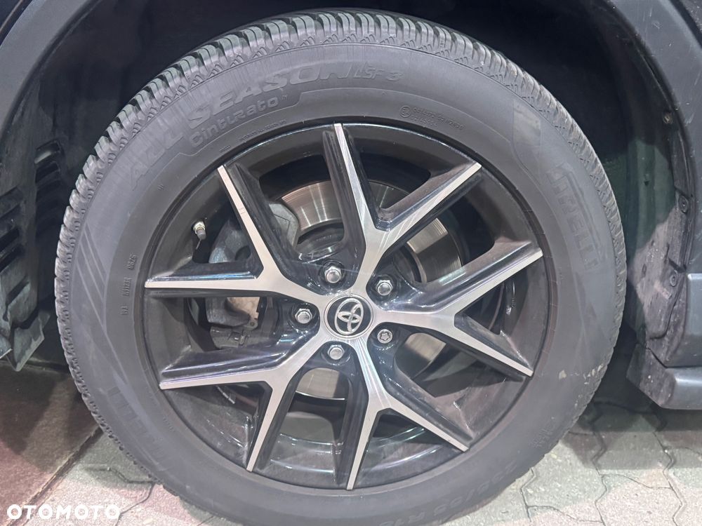 Toyota RAV4 Hybrid Prestige 4x4 - 11
