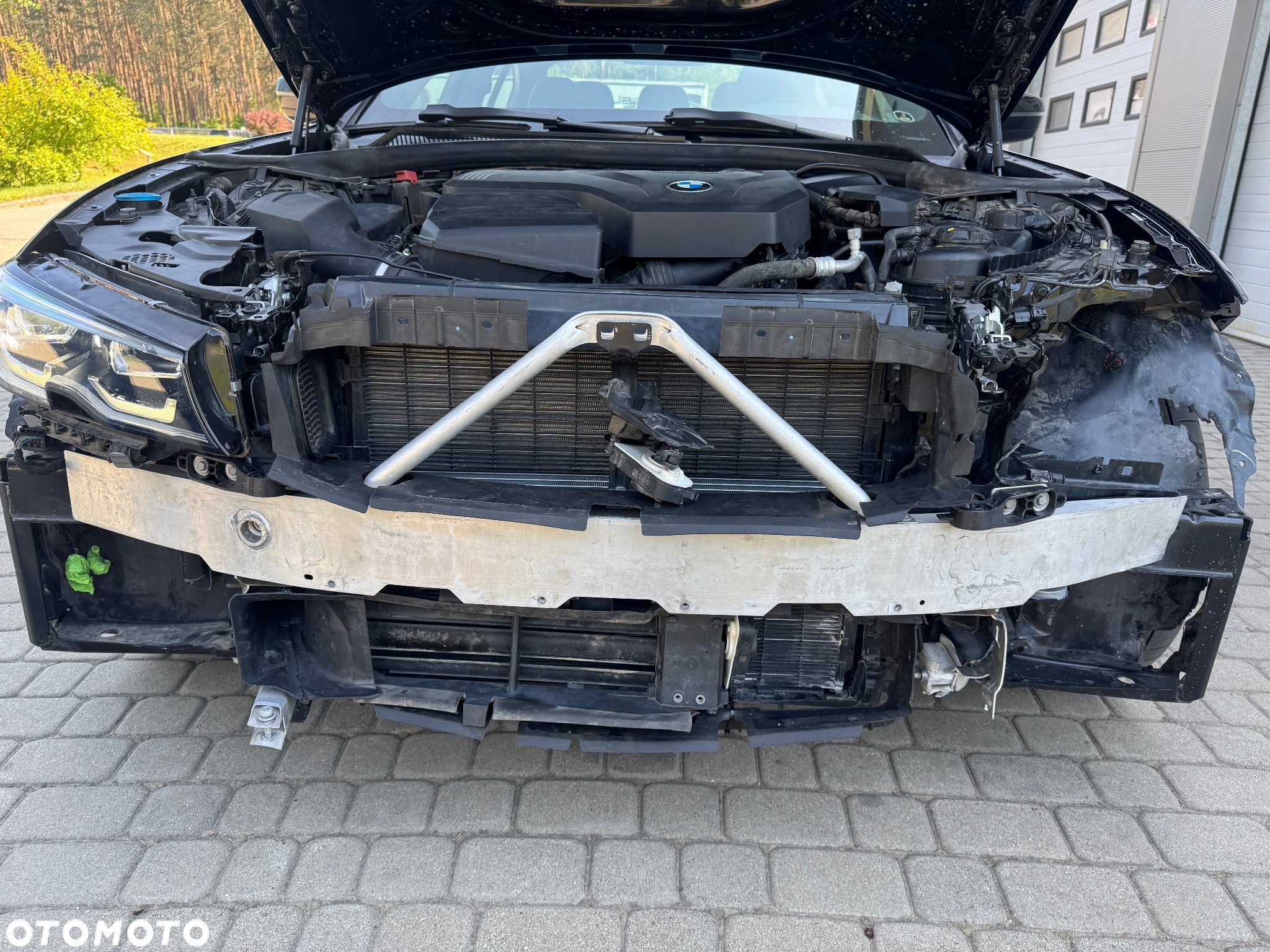 BMW Seria 3 330i - 17
