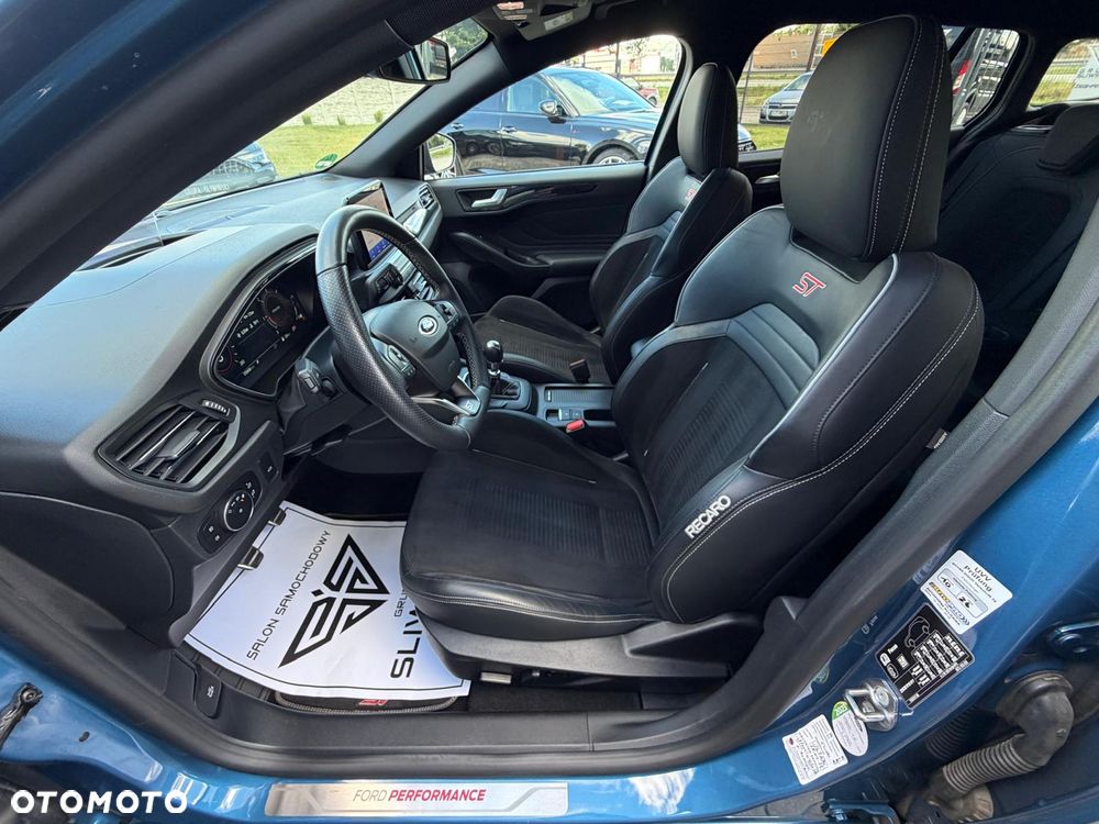 Ford Focus - 20