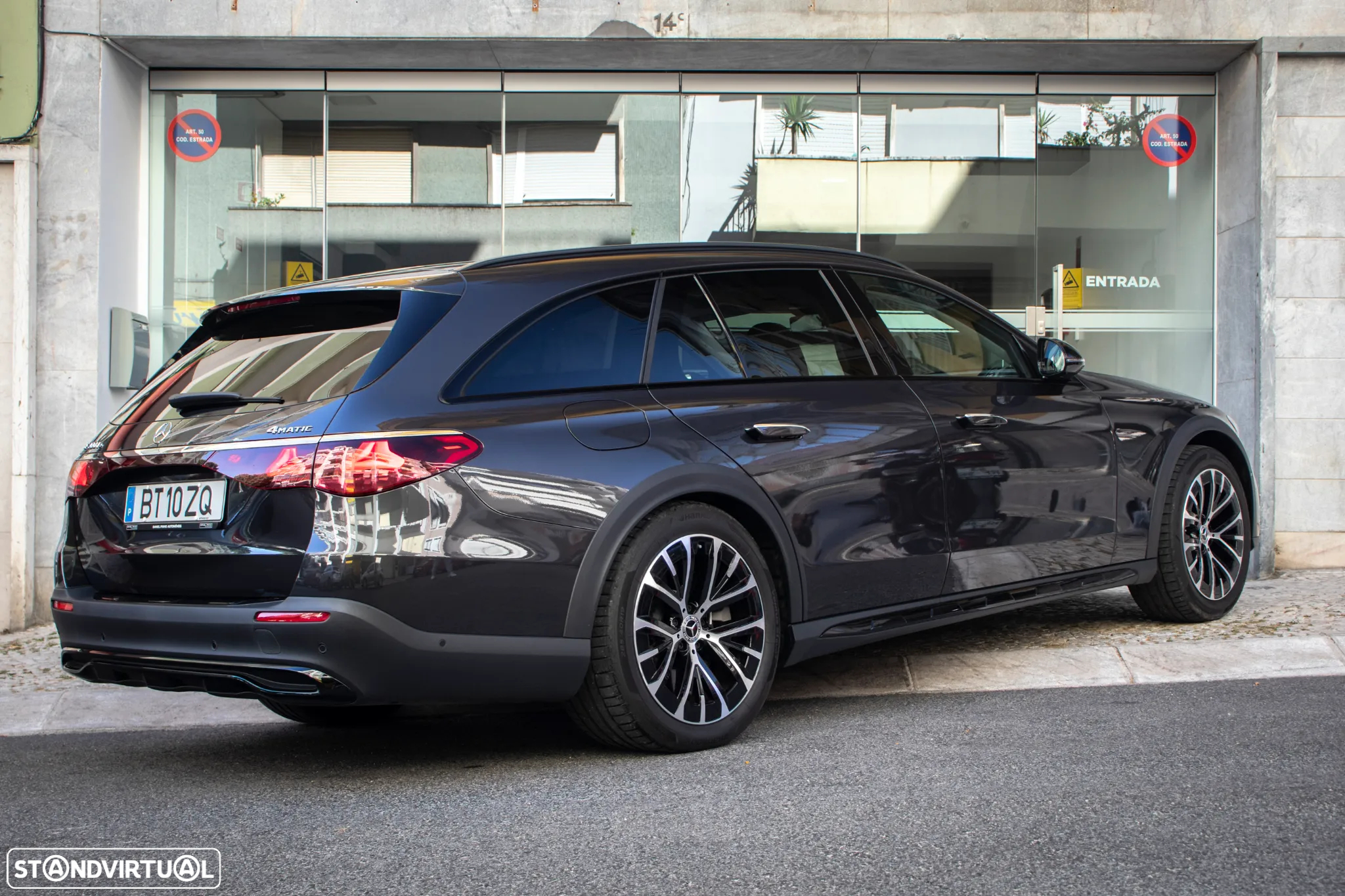 Mercedes-Benz E 300 de 4Matic All-Terrain - 44