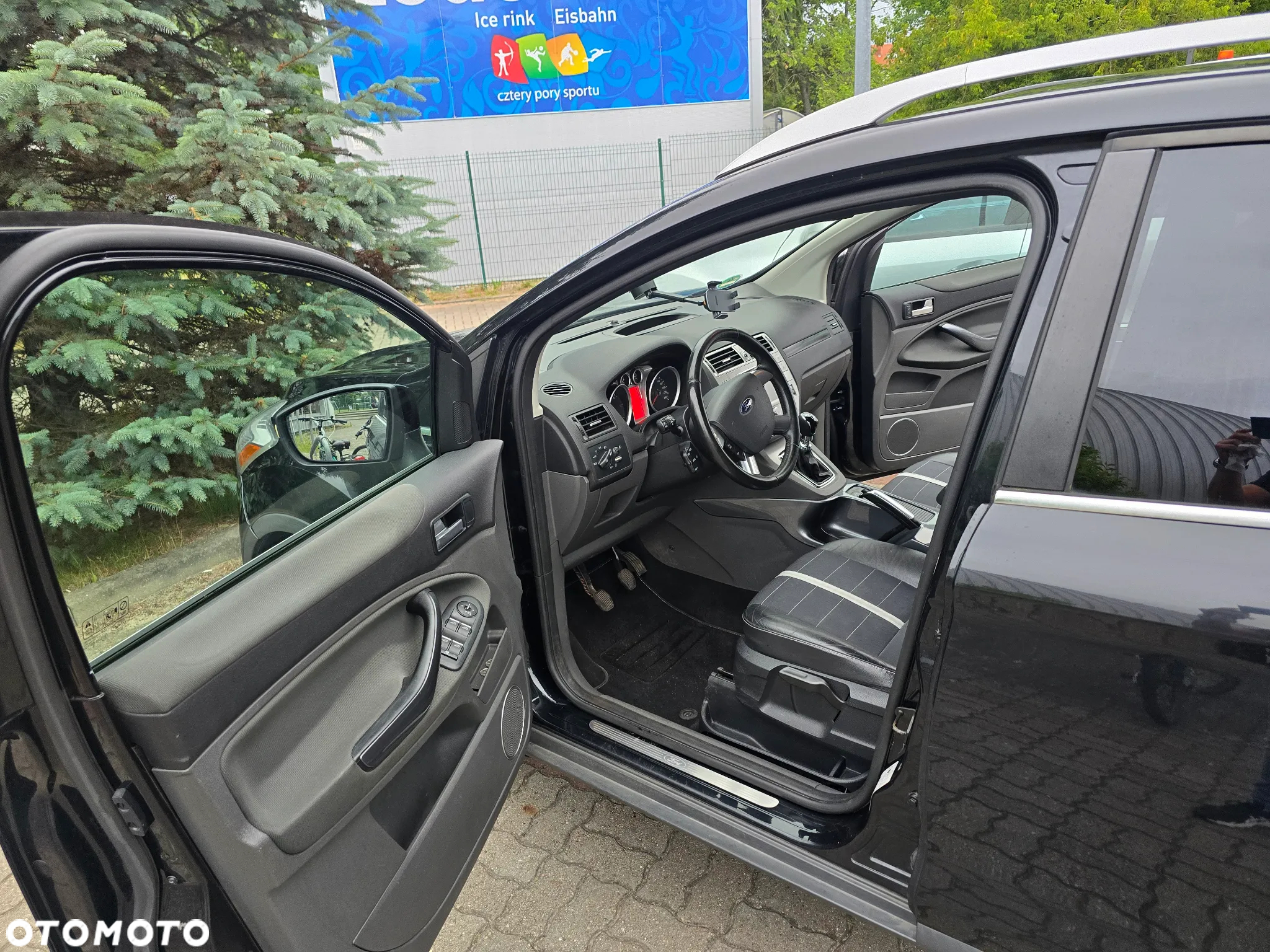 Ford Kuga 2.0 TDCi 2x4 SYNC - 8