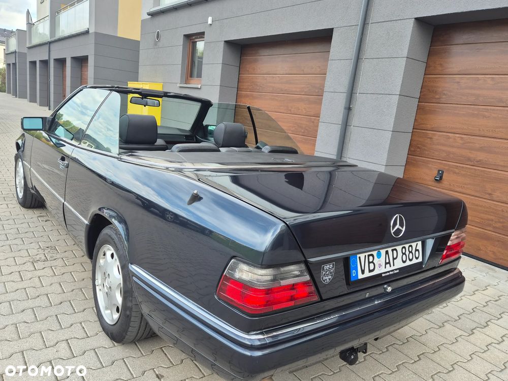Mercedes-Benz Klasa E - 4