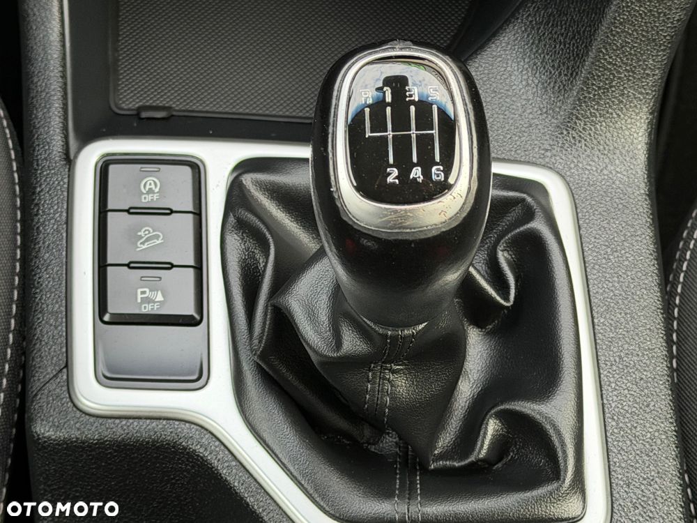 Kia Sportage - 6