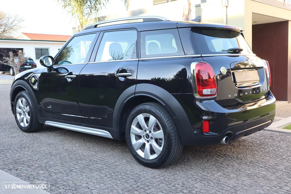 MINI Countryman Cooper SE ALL4 Auto - 4