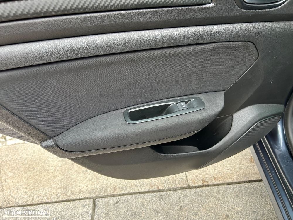 Renault Mégane Sport Tourer 1.5 Blue dCi Limited - 18