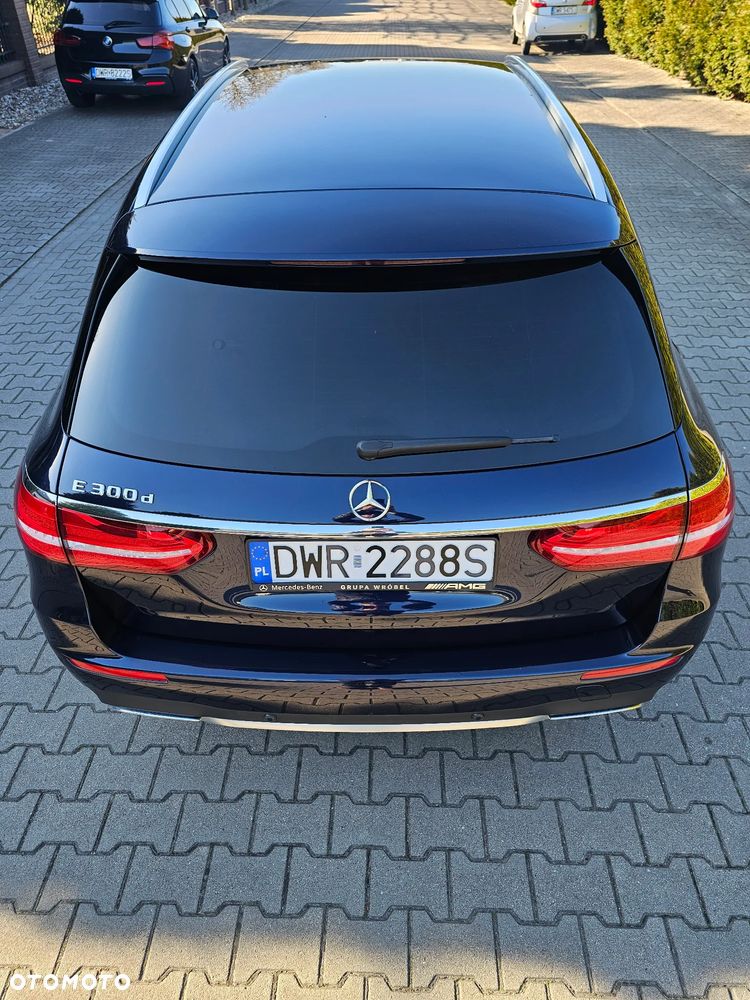 Mercedes-Benz Klasa E 300 d 9G-TRONIC AMG Line - 11