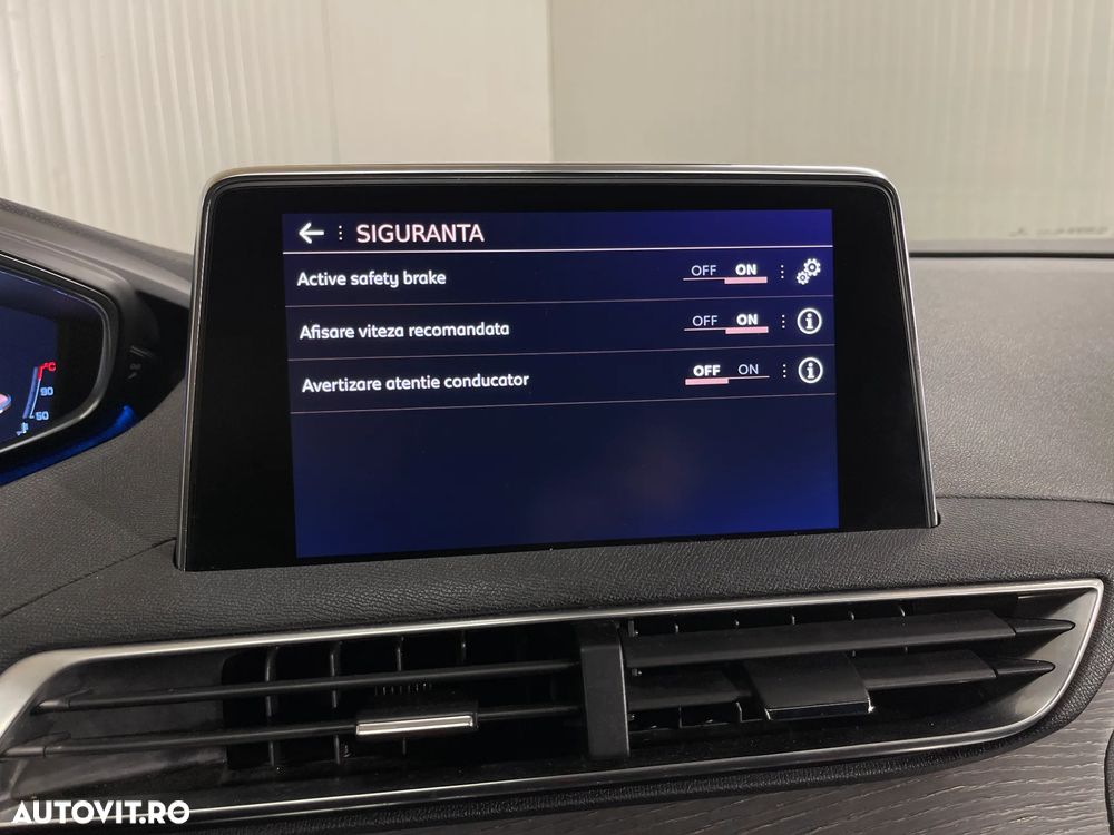 Peugeot 3008 BlueHDi 180 Stop & Start EAT6 GT - 24