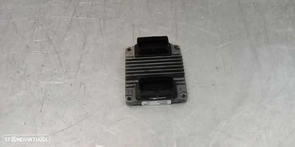 CENTRALINA DO MOTOR OPEL CORSA / COMBO 1.7DTI 8973583764 12237919 - 1