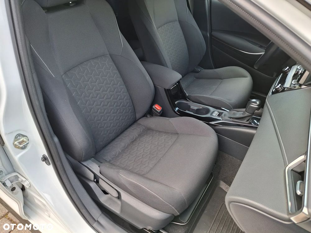 Toyota Corolla 1.8 Hybrid GPF Comfort - 23